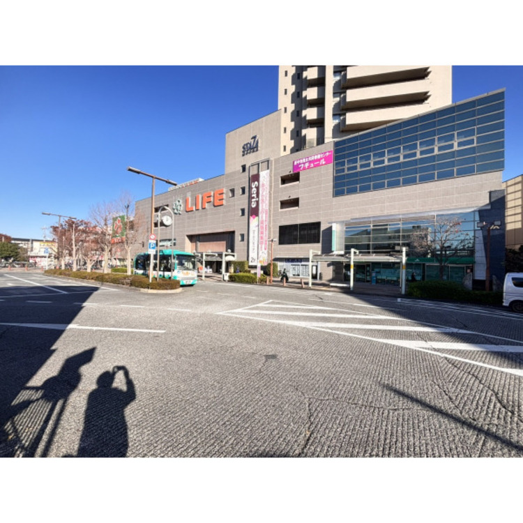 周辺 ライフ(約1180m)