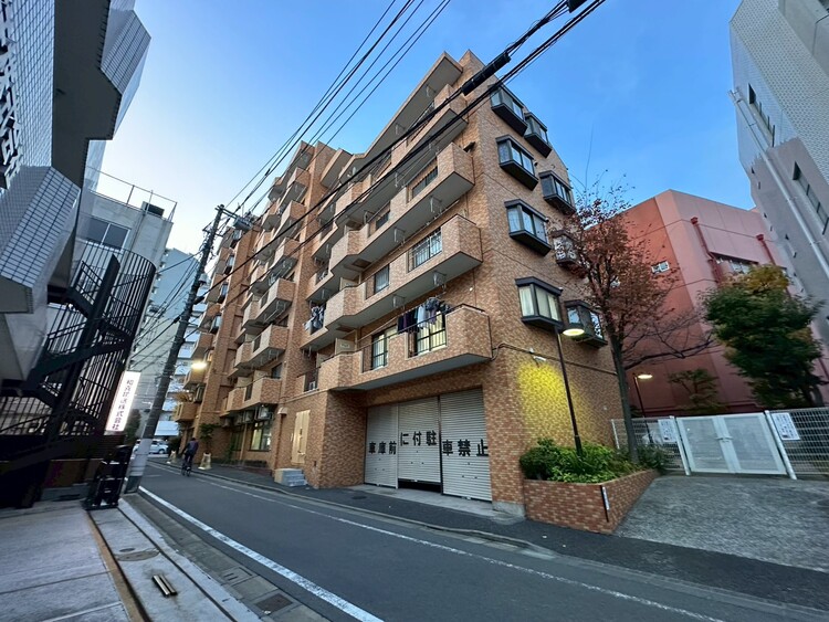 その他 飽きのこないシンプルモダンな外観です。