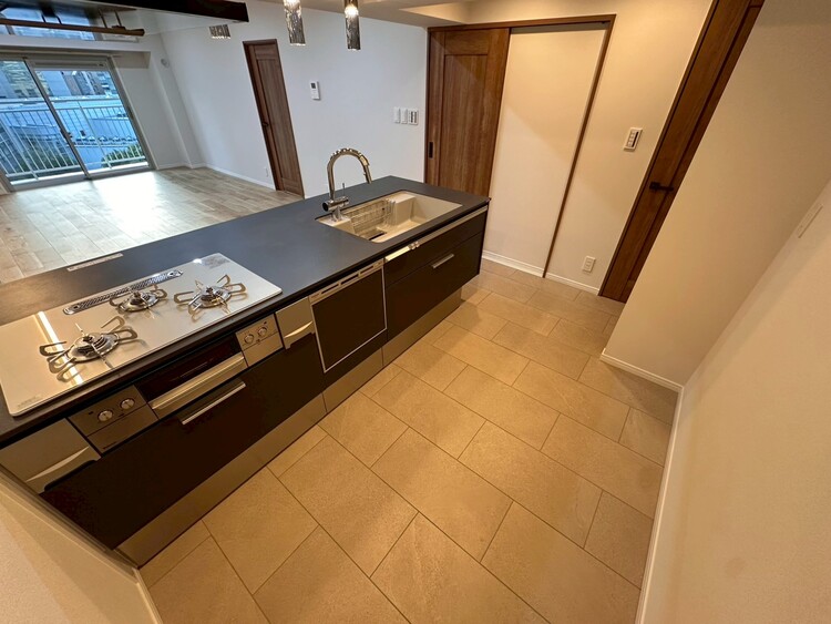 その他 使いやすくスタイリッシュなキッチン空間になっております。