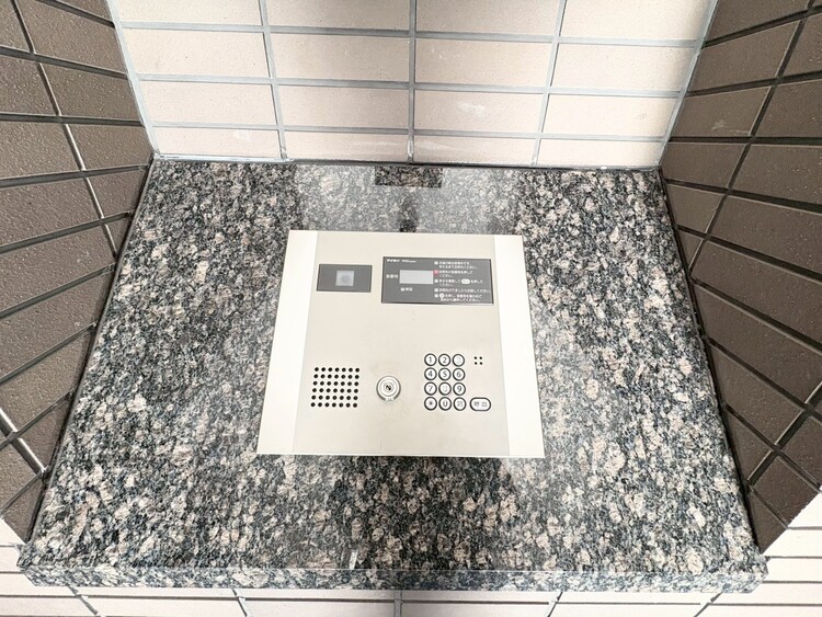 その他 オートロックついていますので、セキュリティ面でも安心です。