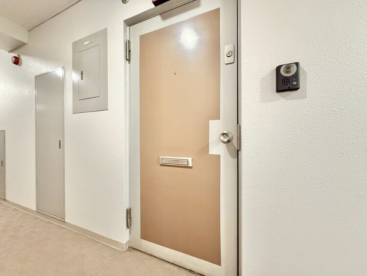 その他 清潔感のある落ち着いた雰囲気の玄関です。