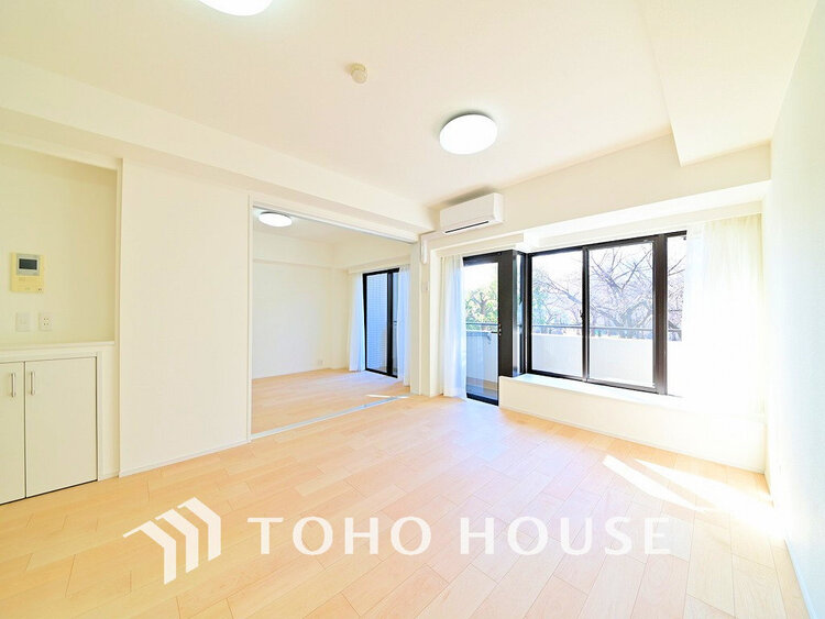 内装 ゆったりとくつろげる上質なリビングダイニング