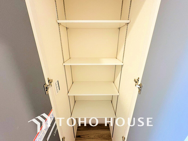 収納 廊下　収納