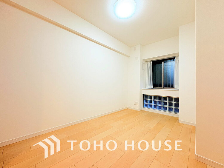 内装 シンプルですっきりとした室内は飽きのこない居心地の良い雰囲気