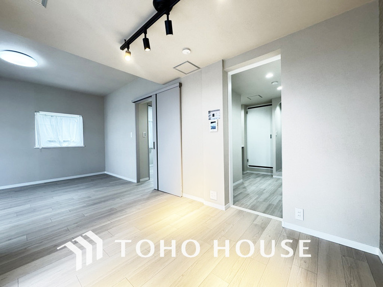 内装 ゆったりとくつろげる上質なリビングダイニング