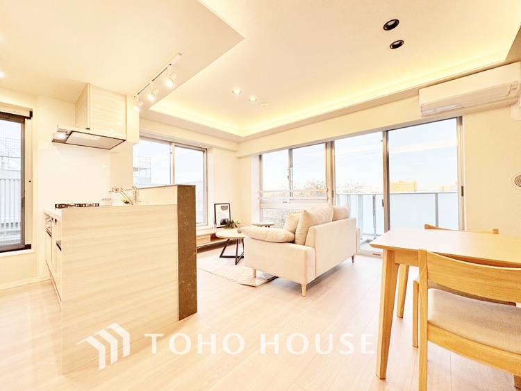 内装 ◆煌びやか◆愛おしい家族との団欒の時間をより一層幸せなものに感じさせる。輝かしい毎日が待っています。