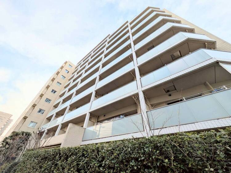 外観 飽きのこないシンプルモダンな外観です。