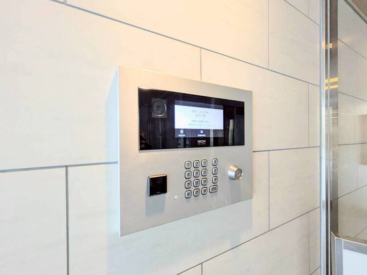 その他 誰が来てもわかる様にモニター付きインターホンを設置。