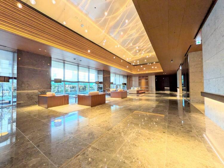 その他 館内は静寂な中が保たれており、管理が行き届いている印象を受けました。