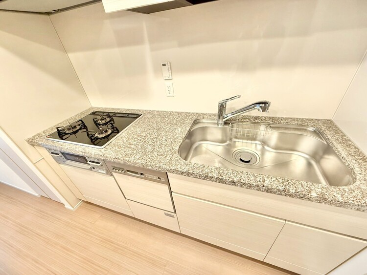 その他 開放感のあるキッチンスペース。調理をしながら、会話も弾みそうですね。