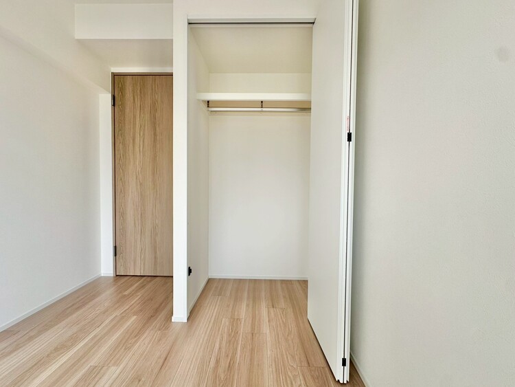 その他 家電やスーツケース、ストック品など何でも片付く嬉しい空間です。