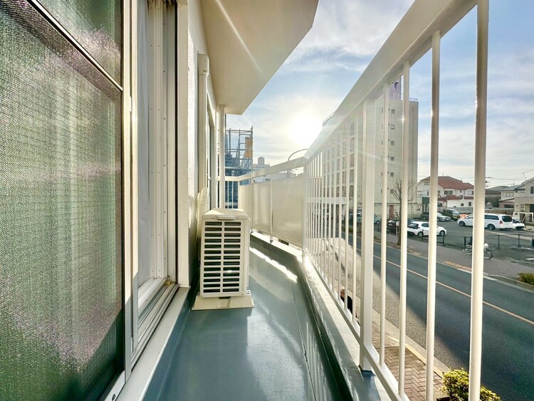 その他 朝の澄んだ空気や、夕方に吹く清々しい風を感じられるバルコニー。