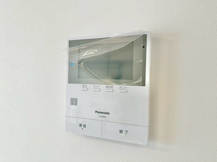 その他 誰が来てもわかる様にモニター付きインターホンを設置。