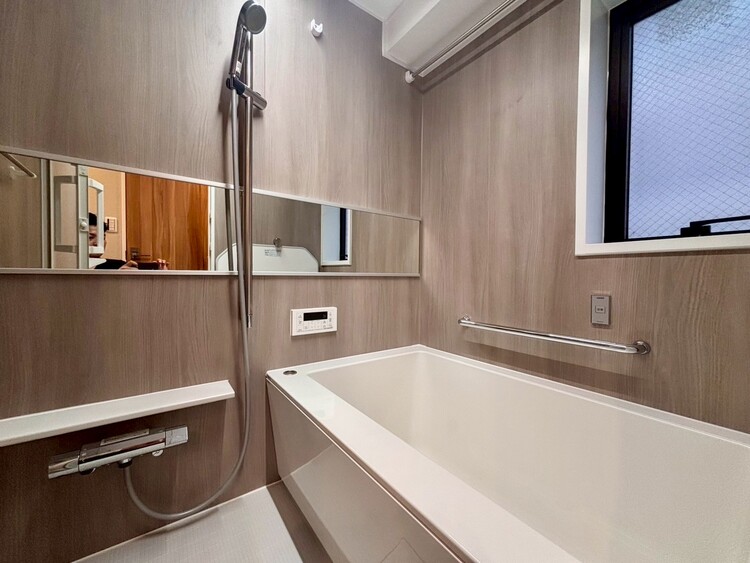 その他 心も体もオフになる極上のリラックスタイムをお楽しみください。※リフォーム前の参考写真です。