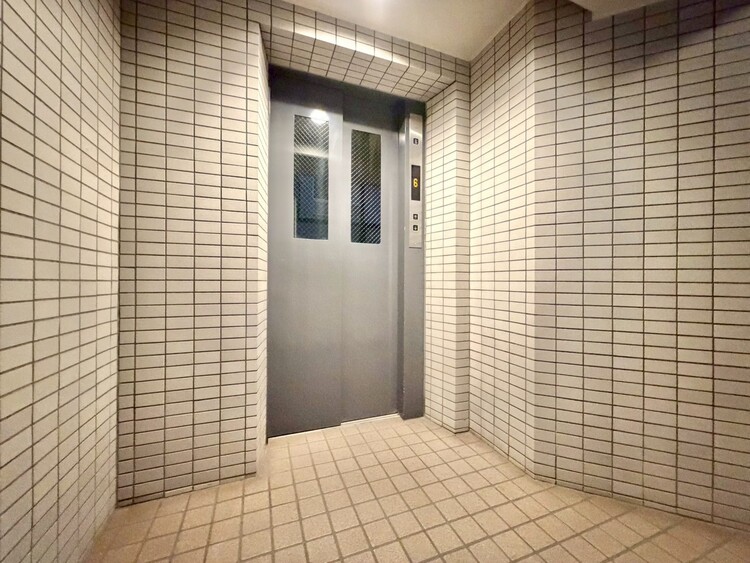 その他 エレベーター完備のため荷物が多くなっても安心。