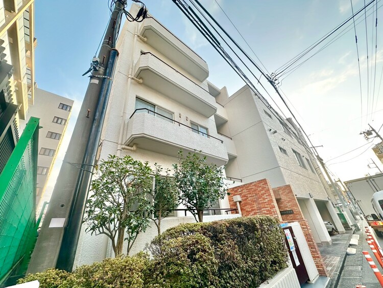 その他 飽きのこないシンプルモダンな外観です。