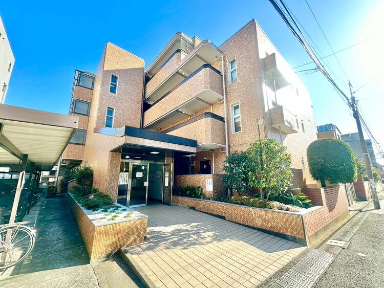 その他 飽きのこないシンプルモダンな外観です。