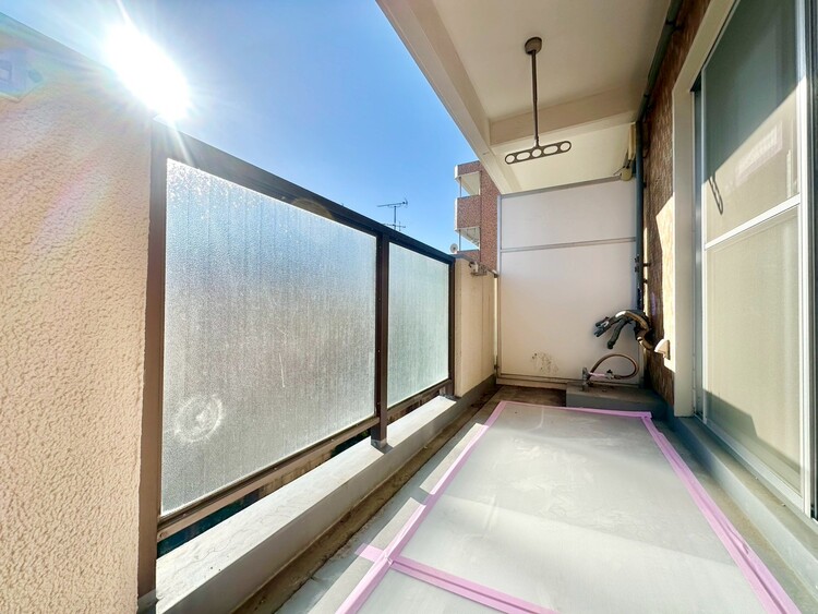 その他 朝の澄んだ空気や、夕方に吹く清々しい風を感じられるバルコニー。