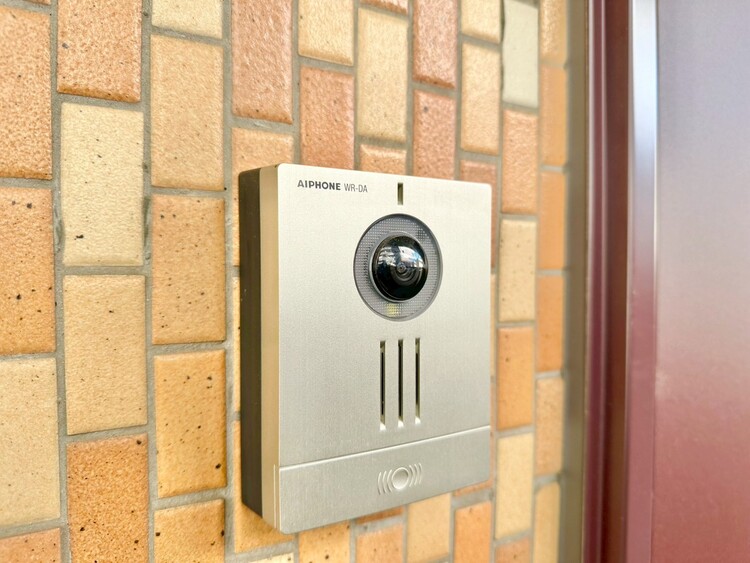 その他 誰が来てもわかる様にモニター付きインターホンを設置。