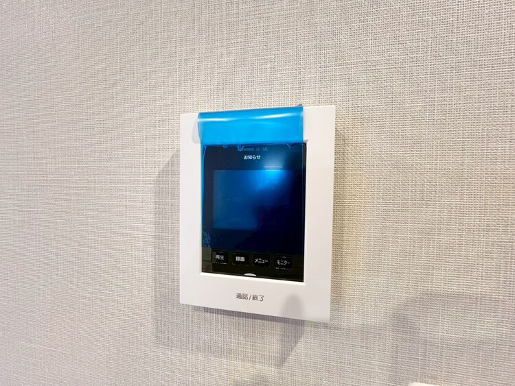 その他 誰が来てもわかる様にモニター付きインターホンを設置。