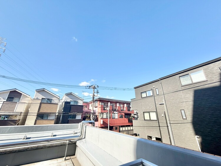 その他 眺望や窓からの景色が良いと、家で過ごす時間も快適です。