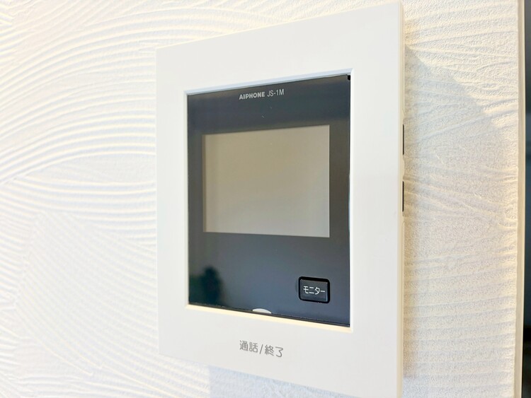 その他 誰が来てもわかる様にモニター付きインターホンを設置。