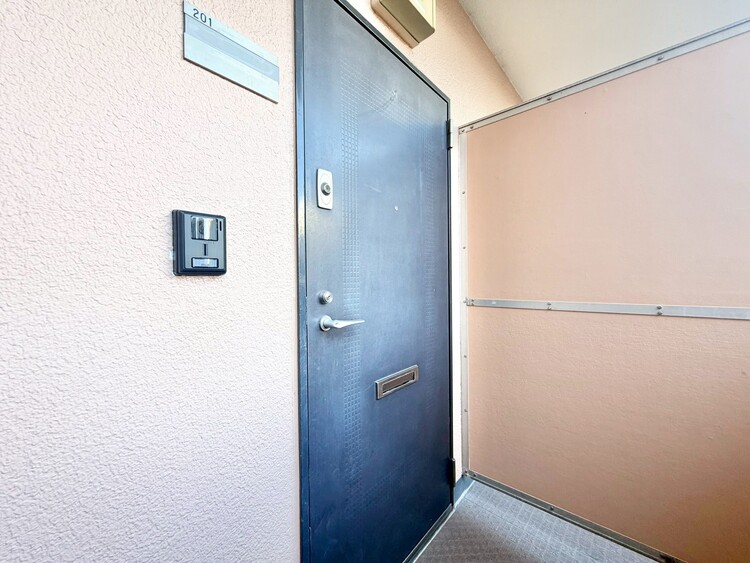 その他 清潔感のある落ち着いた雰囲気の玄関です。