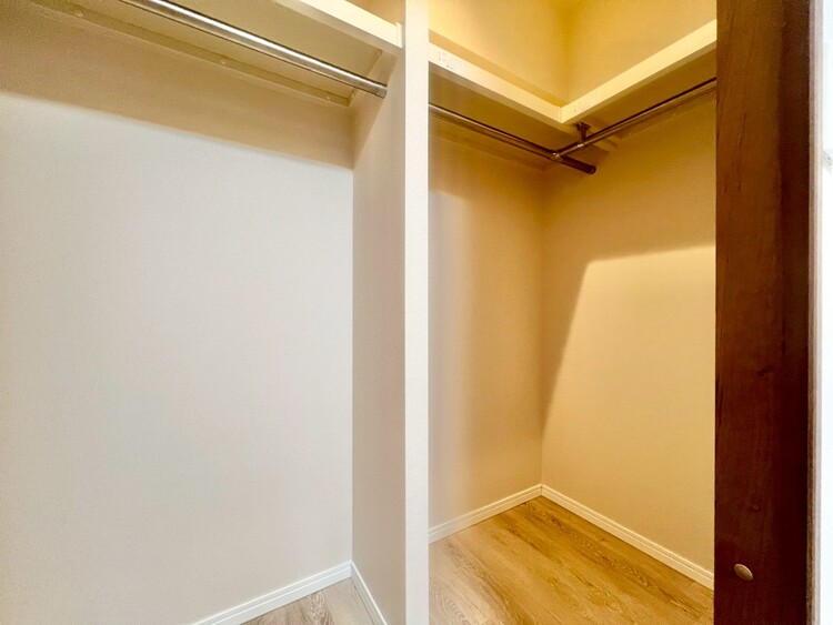 その他 収納スペースが付いていて、お部屋を広く使っていただけます。