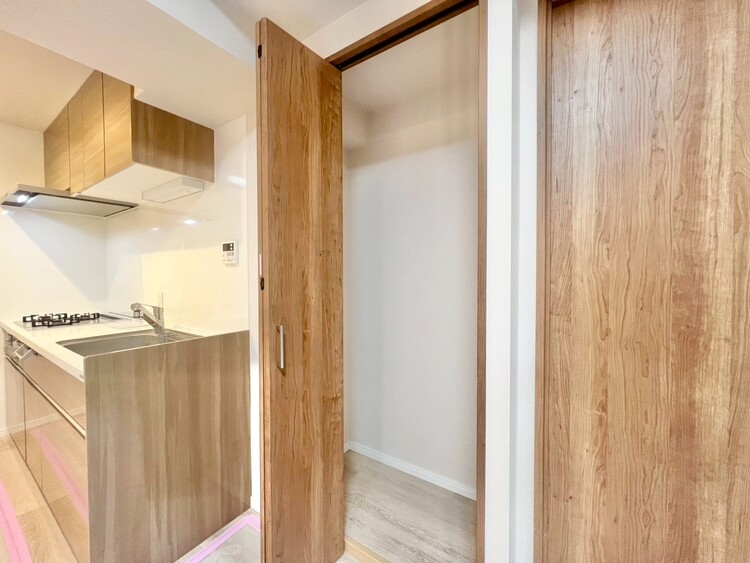 その他 家電やスーツケース、ストック品など何でも片付く嬉しい空間です。