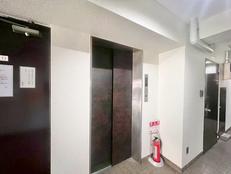 その他 エレベーター完備のため荷物が多くなっても安心。