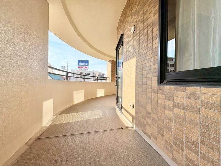 その他 朝の澄んだ空気や、夕方に吹く清々しい風を感じられるバルコニー。