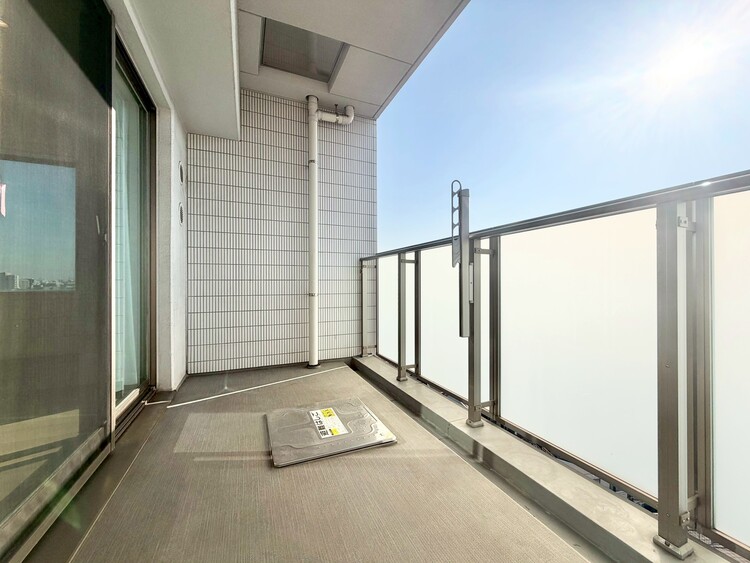 その他 朝の澄んだ空気や、夕方に吹く清々しい風を感じられるバルコニー。
