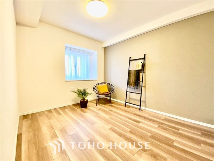 内装 【PRIVATE ROOM】◆快適◆な暮らしに不可欠な収納スペース。快適さとともに思い出も詰まっていく。