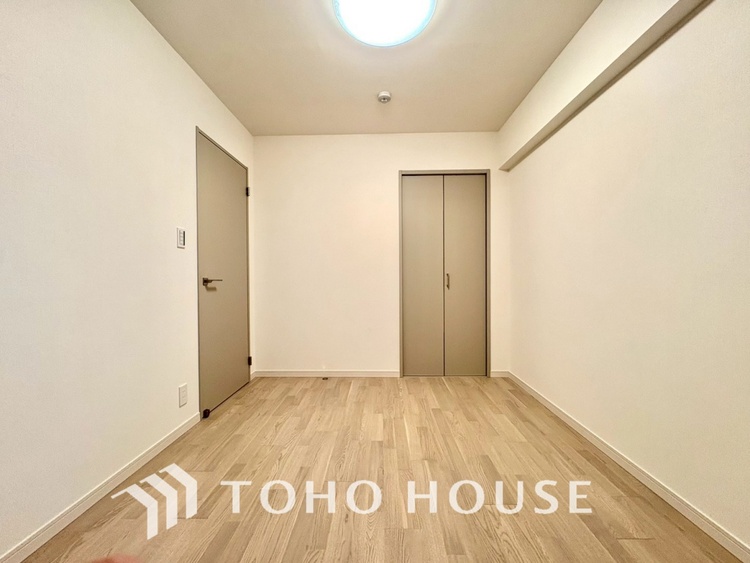 内装 【PRIVATE ROOM】◆属毛離裏◆子は父を手本とし、母に愛育されて成長する。家族の深い繋がり。いつまでも大切にしたい。