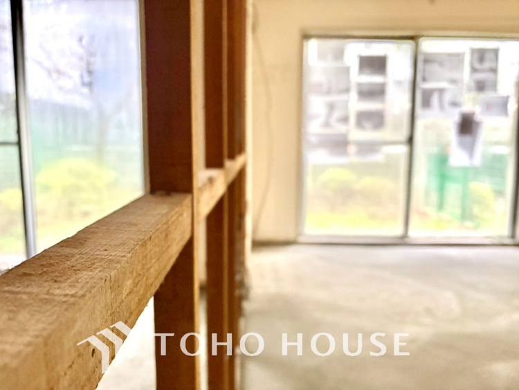 内装 現在改装中◆煌びやか◆愛おしい家族との団欒の時間をより一層幸せなものに感じさせる煌びやかなLDK。輝かしい毎日が待っています。