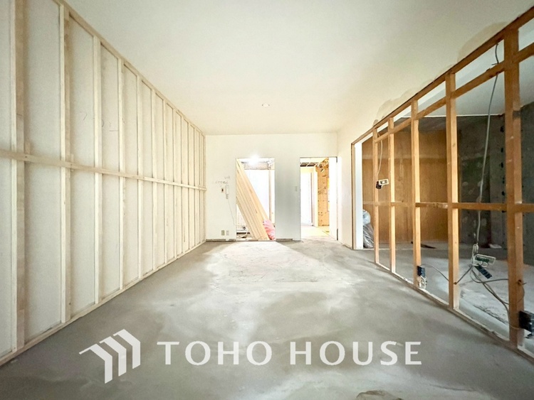 内装 現在改装中◆家族◆愛する家族を一目で見渡せる。家族が集う空間。永遠に続く幸せな毎日を、ここで。