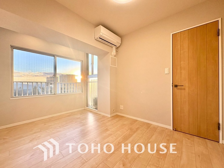 内装 【PRIVATE ROOM】◆プライベートな時間◆最高な暮らしにはこの空間が必要。家族のふれあいも大切にしつつ、自分の空間も大切にしたい。