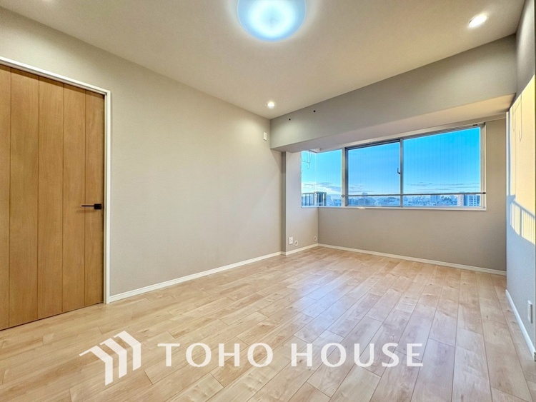 内装 【LIVING】◆Sunshine◆光が燦々と入り、いるだけで気持ちいい。「開放的でゆとりあるお部屋です。」