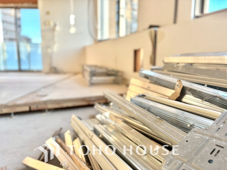 内装 現在改装中◆扉を◆開くとこの景色。家族の”おかえり”の声が聞こえてきそう。