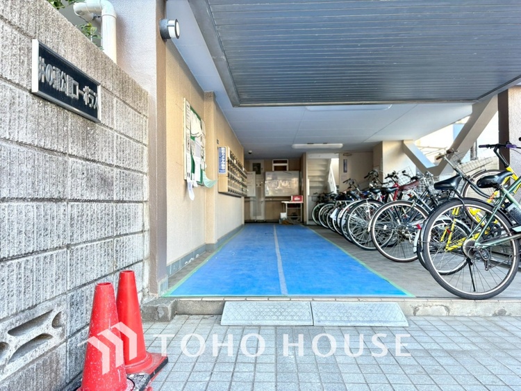 その他 【ENTRANCE】◆安心◆して歩ける。安心して家族の帰りを待てる。そんな安心を感じさせる住環境。