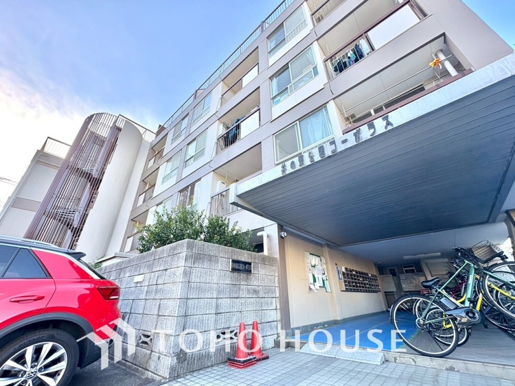 その他 【ENTRANCE】◆そびえ立つ◆我が家のシンボル。遠くの空が赤く染まる夕べが待ち遠しい。