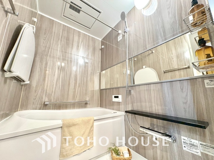 風呂 【BATHROOM】◆プライベートな空間◆simpleだからrelaxできるんです。こころもからだもキレイさっぱり。