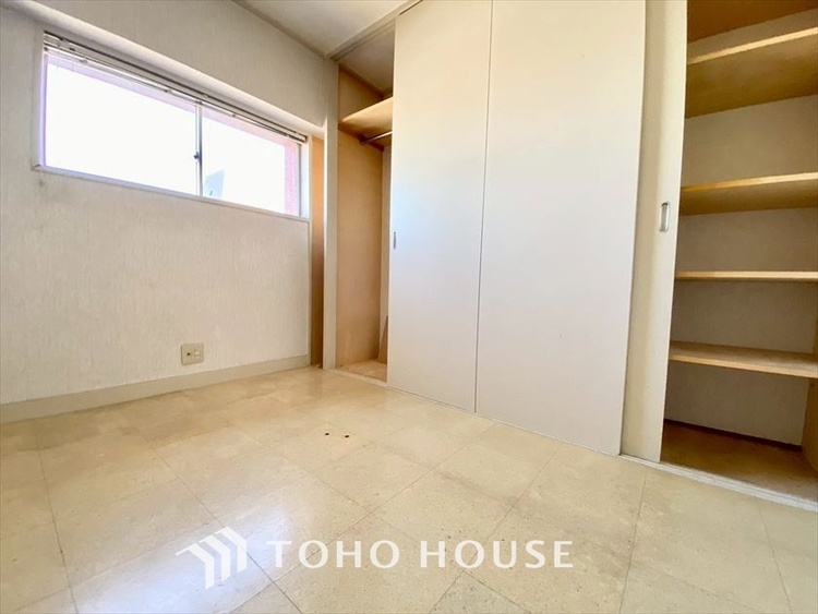 内装 現在改装中◆プライベートな時間◆最高な暮らしにはこの空間が必要。家族のふれあいも大切にしつつ、自分の空間も大切にしたい。