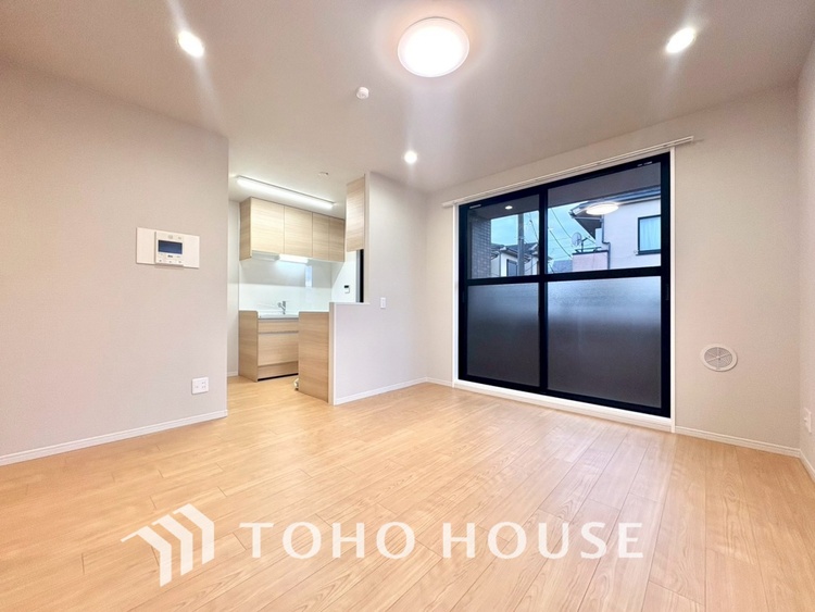 内装 【LIVING】◆住む喜び、楽しさ、感動◆を君と共有したい。いつまでもずっと家族を見渡せるこの広い空間で。