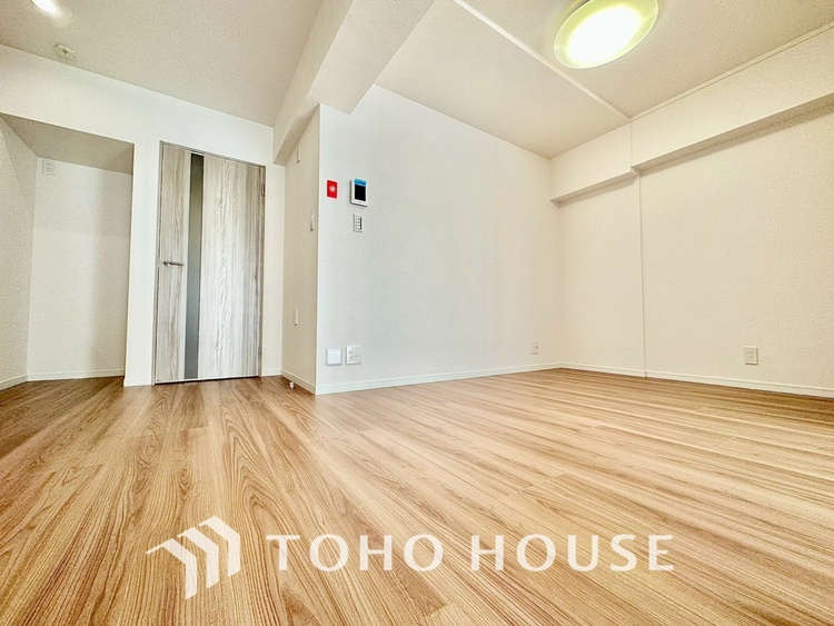 内装 【LIVING】◆住む喜び、楽しさ、感動◆を君と共有したい。いつまでもずっと家族を見渡せるこの広い空間で。