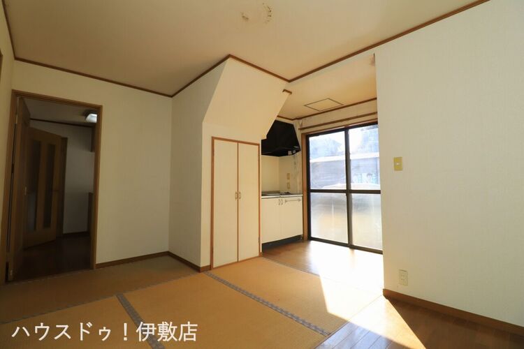 内装 【和室】収納やキッチン付きの和室です！