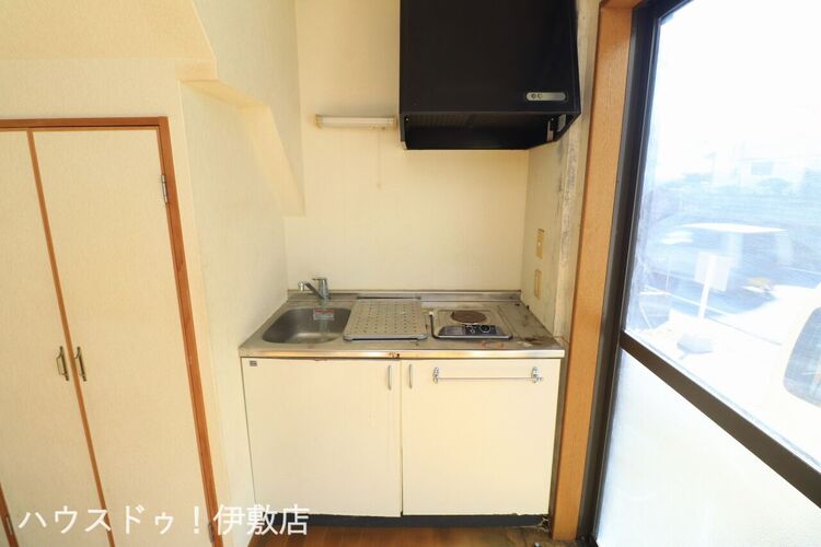 キッチン 【キッチン】お湯を沸かしたり、ちょっとした調理も可能です
