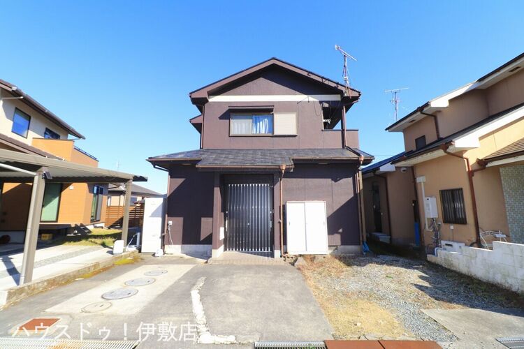 外観 【外観写真】南日本ハウスにて無料でリフォーム見積もり致します。ワンストップサービスで物件の購入からリフォーム工事まで弊社にお任せ下さい。