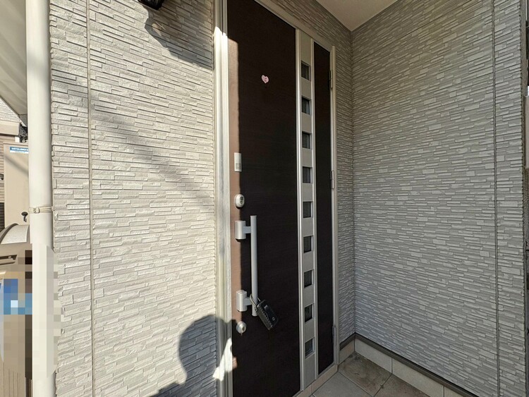 玄関 玄関を開ければ、そこは安らぎのご自宅。