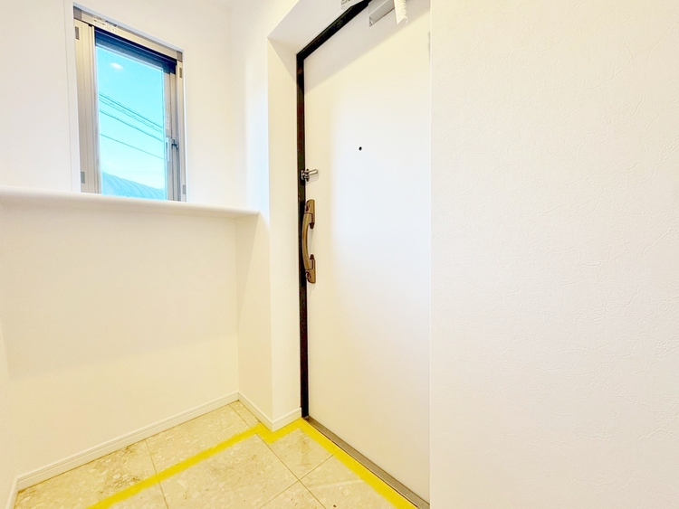 玄関 シューズボックスを完備した玄関です。